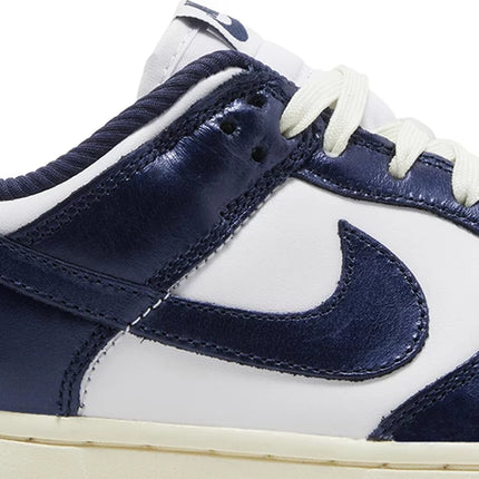 Wmns Nike Dunk Low Premium 'Vintage Navy'