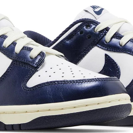 Wmns Nike Dunk Low Premium 'Vintage Navy'