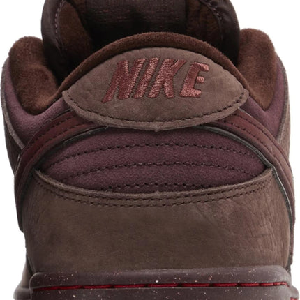 Dunk Low Premium SB 'City of Love Collection - Burgundy Crush'